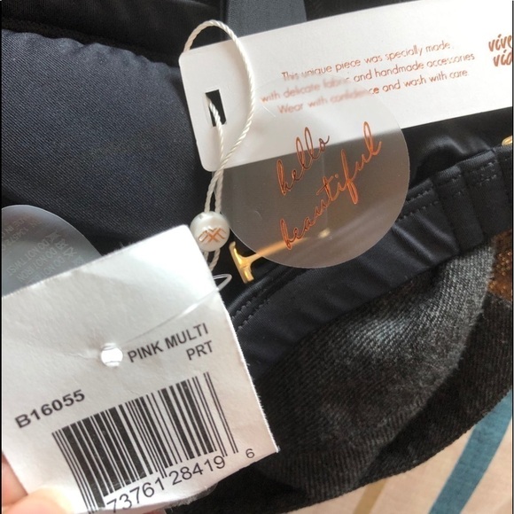 PILYQ Women’s Size M Bikini Top Zig Zag Print Swim - Picture 13 of 16